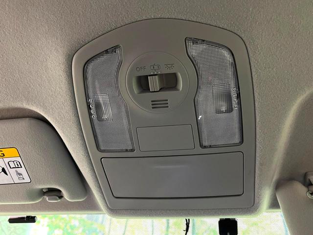 プリウスアルファ Sツーリングセレクション・G’s 純正SDナビ バックカメラ フルセグTV 専用ハーフレザーシート LEDヘッドライト 本革巻きステアリング ETC スマートキー 禁煙車 純正18インチAW ドライブレコーダー(57枚目)