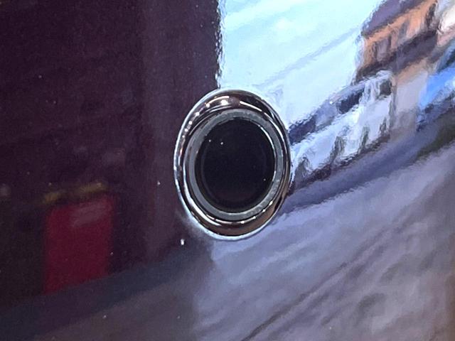 ヤリス Ｘ　純正ディスプレイオーディオナビキット付き　バックカメラ　衝突被害軽減システム　禁煙車　ＡｐｐｌｅＣａｒＰｌａｙ　スマートキー　ＥＴＣ　オートライト　Ｂｌｕｅｔｏｏｔｈ　クリアランスソナー（6枚目）