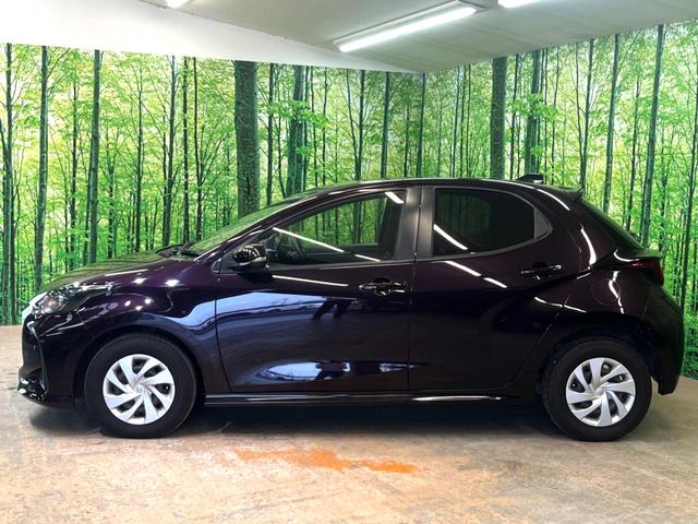 ヤリス Ｘ　純正ディスプレイオーディオナビキット付き　バックカメラ　衝突被害軽減システム　禁煙車　ＡｐｐｌｅＣａｒＰｌａｙ　スマートキー　ＥＴＣ　オートライト　Ｂｌｕｅｔｏｏｔｈ　クリアランスソナー（27枚目）