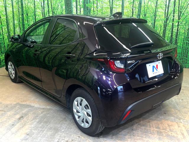 ヤリス Ｘ　純正ディスプレイオーディオナビキット付き　バックカメラ　衝突被害軽減システム　禁煙車　ＡｐｐｌｅＣａｒＰｌａｙ　スマートキー　ＥＴＣ　オートライト　Ｂｌｕｅｔｏｏｔｈ　クリアランスソナー（33枚目）