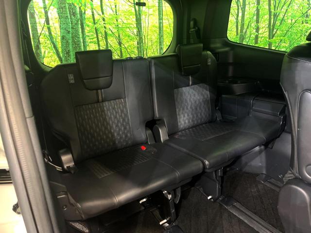 ノア ハイブリッドＳ－Ｚ　快適利便ＰＫＧ　１０．５型ナビ　全周囲カメラ　後席モニター　ユニバーサルステップ　三眼ＬＥＤヘッドライト　両側電動スライドドア　ドライバーモニター　パワーバックドア　シートヒーター（16枚目）