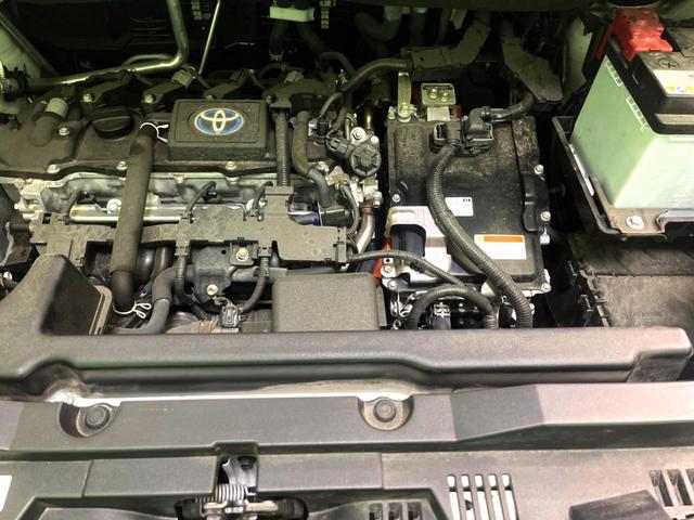 ノア ハイブリッドＳ－Ｚ　快適利便ＰＫＧ　１０．５型ナビ　全周囲カメラ　後席モニター　ユニバーサルステップ　三眼ＬＥＤヘッドライト　両側電動スライドドア　ドライバーモニター　パワーバックドア　シートヒーター（17枚目）