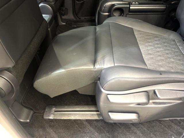 ノア ハイブリッドＳ－Ｚ　快適利便ＰＫＧ　１０．５型ナビ　全周囲カメラ　後席モニター　ユニバーサルステップ　三眼ＬＥＤヘッドライト　両側電動スライドドア　ドライバーモニター　パワーバックドア　シートヒーター（37枚目）