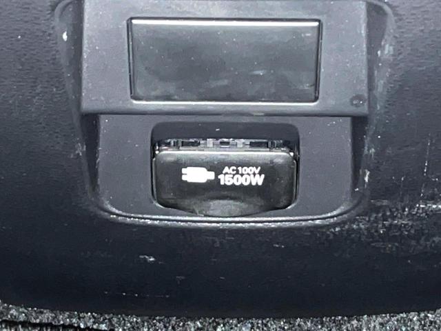 ノア ハイブリッドＳ－Ｚ　快適利便ＰＫＧ　１０．５型ナビ　全周囲カメラ　後席モニター　ユニバーサルステップ　三眼ＬＥＤヘッドライト　両側電動スライドドア　ドライバーモニター　パワーバックドア　シートヒーター（49枚目）