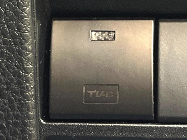 ノア ハイブリッドＳ－Ｚ　快適利便ＰＫＧ　１０．５型ナビ　全周囲カメラ　後席モニター　ユニバーサルステップ　三眼ＬＥＤヘッドライト　両側電動スライドドア　ドライバーモニター　パワーバックドア　シートヒーター（56枚目）