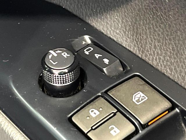 カムリ Ｇ　純正８型ＤＡナビ付　トヨタセーフティセンス　ＨＵＤ　クリアランスソナー　ＢＳＭ　パワーシート　ＬＥＤヘッドライト　レーダークルーズコントロール　衝突軽減　車線逸脱防止　バックカメラ　ＥＴＣ　禁煙車（29枚目）