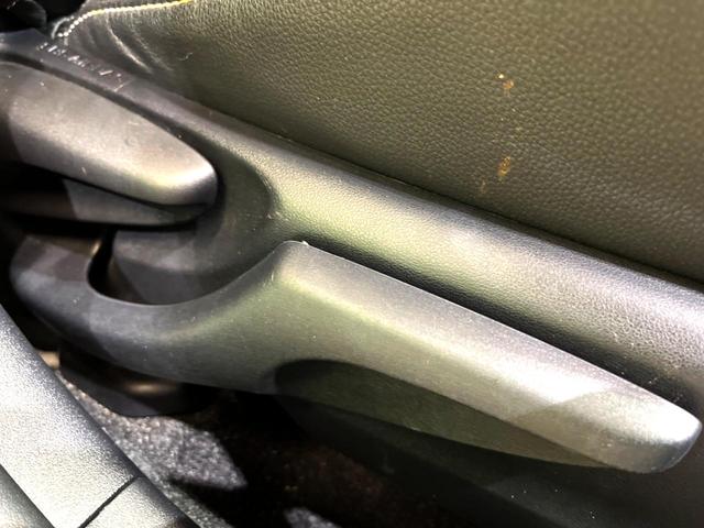 カローラフィールダー 1.5G ダブルバイビー 純正ナビ バックカメラ ETC 禁煙車 トヨタセーフティセンス 衝突軽減 車線逸脱防止 クリアランスソナー オートハイビーム スマートキー LEDヘッドライト スマートキー(26枚目)