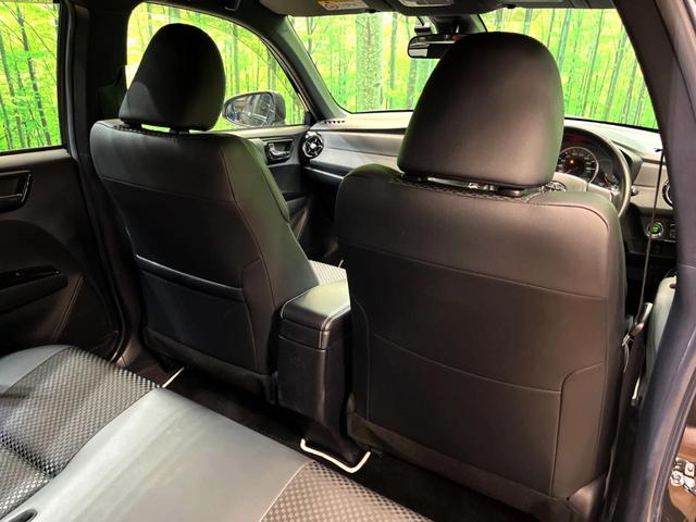 カローラフィールダー 1.5G ダブルバイビー 純正ナビ バックカメラ ETC 禁煙車 トヨタセーフティセンス 衝突軽減 車線逸脱防止 クリアランスソナー オートハイビーム スマートキー LEDヘッドライト スマートキー(27枚目)