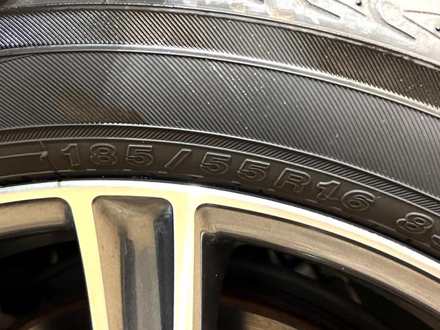 カローラフィールダー 1.5G ダブルバイビー 純正ナビ バックカメラ ETC 禁煙車 トヨタセーフティセンス 衝突軽減 車線逸脱防止 クリアランスソナー オートハイビーム スマートキー LEDヘッドライト スマートキー(55枚目)