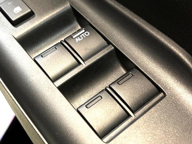 フィットハイブリッド Ｌパッケージ　純正ナビ　バックカメラ　衝突被害軽減システム　禁煙車　ハーフレザーシート　ドラレコ　スマートキー　ＬＥＤヘッド　ビルトインＥＴＣ　クルコン　オートライト　オートエアコン　Ｂｌｕｅｔｏｏｔｈ　ＣＤ（26枚目）