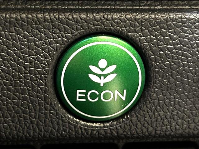 フィットハイブリッド Ｌパッケージ　純正ナビ　バックカメラ　衝突被害軽減システム　禁煙車　ハーフレザーシート　ドラレコ　スマートキー　ＬＥＤヘッド　ビルトインＥＴＣ　クルコン　オートライト　オートエアコン　Ｂｌｕｅｔｏｏｔｈ　ＣＤ（36枚目）