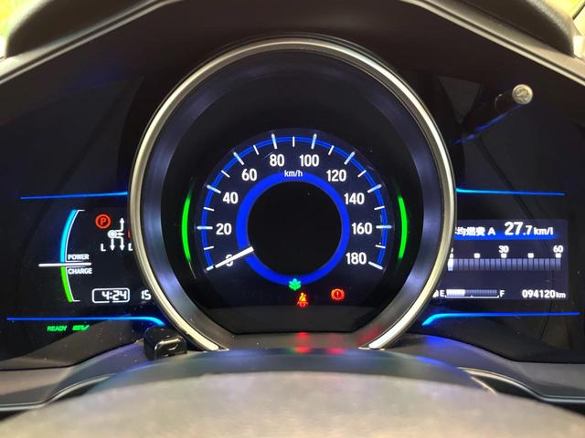 フィットハイブリッド Ｌパッケージ　純正ナビ　バックカメラ　衝突被害軽減システム　禁煙車　ハーフレザーシート　ドラレコ　スマートキー　ＬＥＤヘッド　ビルトインＥＴＣ　クルコン　オートライト　オートエアコン　Ｂｌｕｅｔｏｏｔｈ　ＣＤ（41枚目）