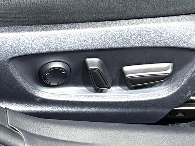 カムリ Ｇ　純正ＤＡナビ付　バックカメラ　ＥＴＣ　トヨタセーフティセンス　レーダークルーズコントロール　衝突軽減　車線逸脱防止　オートハイビーム　ＬＥＤヘッドライト　スマートキー　パワーシート（7枚目）