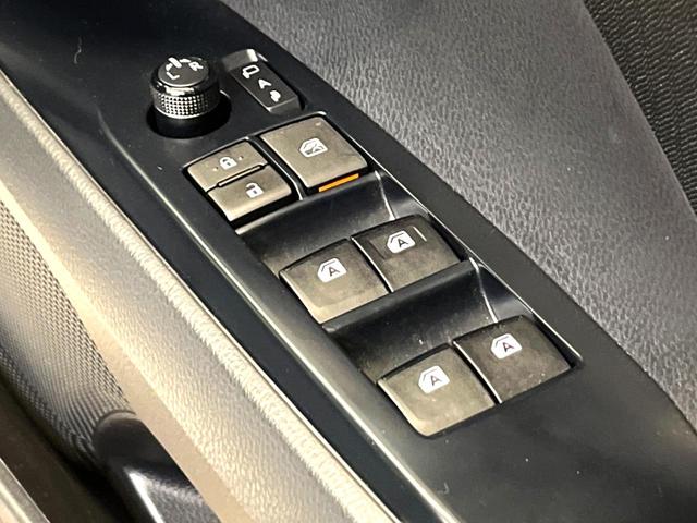 カムリ Ｇ　純正ＤＡナビ付　バックカメラ　ＥＴＣ　トヨタセーフティセンス　レーダークルーズコントロール　衝突軽減　車線逸脱防止　オートハイビーム　ＬＥＤヘッドライト　スマートキー　パワーシート（34枚目）