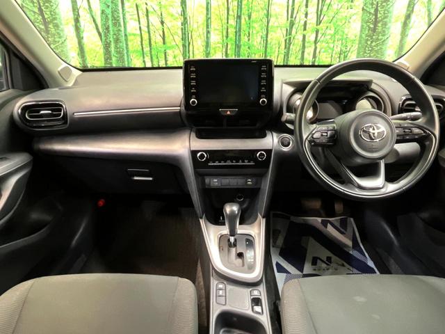 ヤリスクロス G 純正8型ナビ 全周囲カメラ 衝突被害軽減システム レーダークルーズ 禁煙車 コーナーセンサー スマートキー LEDヘッド ETC 純正16インチアルミ オートハイビーム オートライト オートエアコン(2枚目)