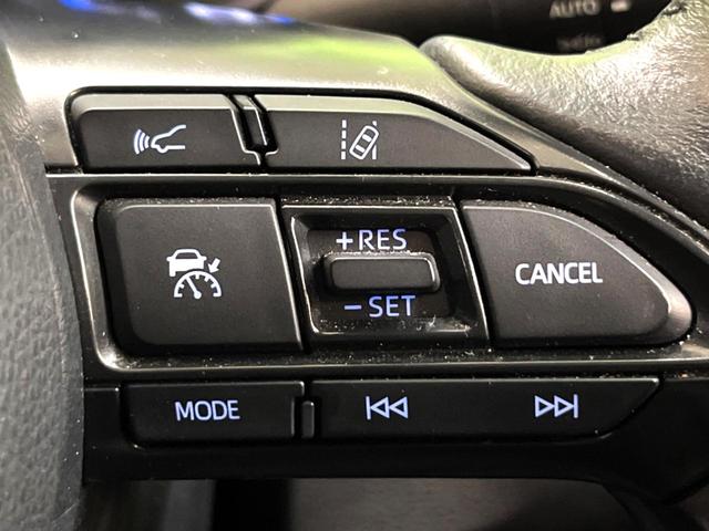 ヤリスクロス G 純正8型ナビ 全周囲カメラ 衝突被害軽減システム レーダークルーズ 禁煙車 コーナーセンサー スマートキー LEDヘッド ETC 純正16インチアルミ オートハイビーム オートライト オートエアコン(5枚目)