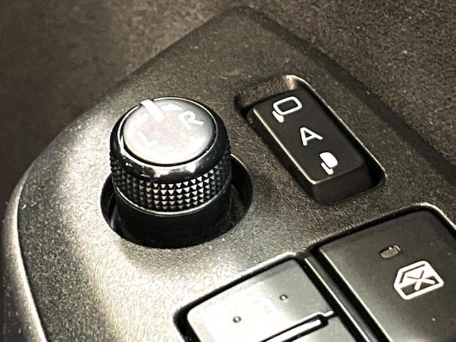 ヤリスクロス G 純正8型ナビ 全周囲カメラ 衝突被害軽減システム レーダークルーズ 禁煙車 コーナーセンサー スマートキー LEDヘッド ETC 純正16インチアルミ オートハイビーム オートライト オートエアコン(34枚目)