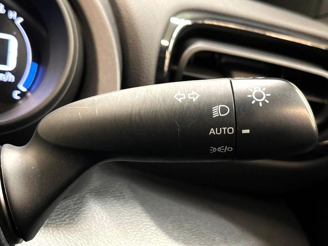 ヤリスクロス G 純正8型ナビ 全周囲カメラ 衝突被害軽減システム レーダークルーズ 禁煙車 コーナーセンサー スマートキー LEDヘッド ETC 純正16インチアルミ オートハイビーム オートライト オートエアコン(40枚目)