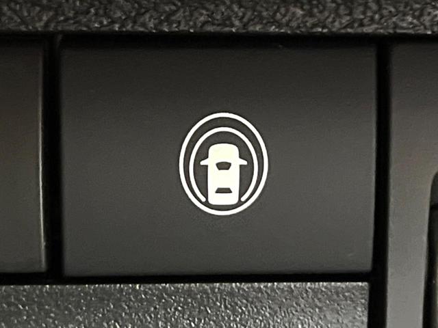 デイズ Ｘ　純正ナビ　全周囲カメラ　衝突被害軽減システム　禁煙車　コーナーセンサー　スマートキー　純正１４インチアルミ　オートハイビーム　車線逸脱警報　オートライト　オートエアコン　Ｂｌｕｅｔｏｏｔｈ再生（6枚目）