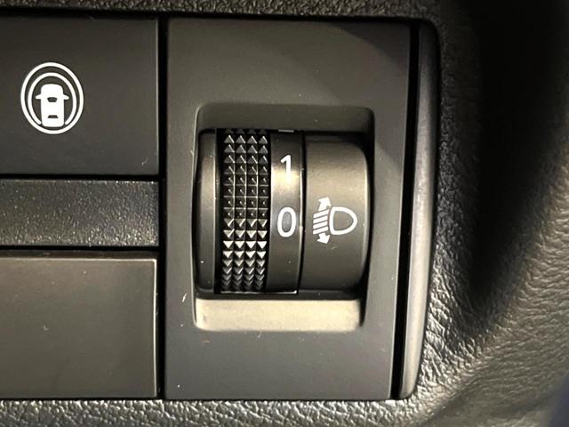 デイズ Ｘ　純正ナビ　全周囲カメラ　衝突被害軽減システム　禁煙車　コーナーセンサー　スマートキー　純正１４インチアルミ　オートハイビーム　車線逸脱警報　オートライト　オートエアコン　Ｂｌｕｅｔｏｏｔｈ再生（32枚目）