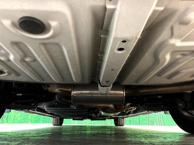 ヴォクシー ZS 煌 純正10型ナビ 後席モニター 両側電動スライド トヨタセーフティセンス クルーズコントロール 衝突軽減 車線逸脱防止 クリアランスソナー バックカメラ ETC LEDヘッドライト 本革巻きステアリング(22枚目)