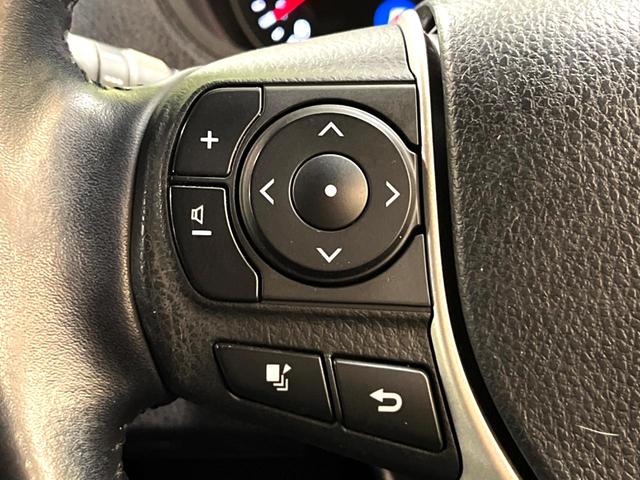 ヴォクシー ZS 煌 純正10型ナビ 後席モニター 両側電動スライド トヨタセーフティセンス クルーズコントロール 衝突軽減 車線逸脱防止 クリアランスソナー バックカメラ ETC LEDヘッドライト 本革巻きステアリング(45枚目)