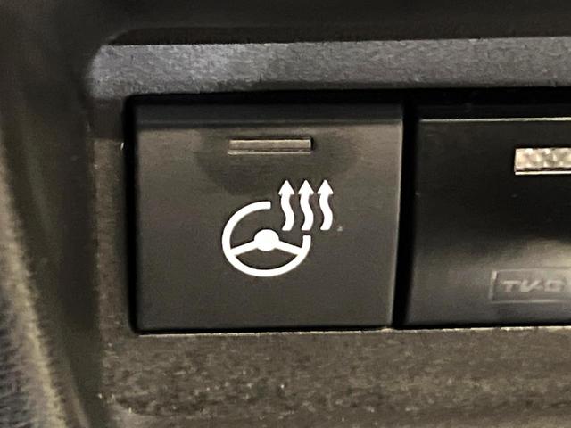 スペーシアカスタム ハイブリッドXS メーカー9型ナビ 全周囲カメラ 両側電動スライド レーダークルーズ シートヒーター ステアリングヒーター ETC HUD スマートキー 本革巻きステアリング LEDヘッドライト 禁煙車(8枚目)