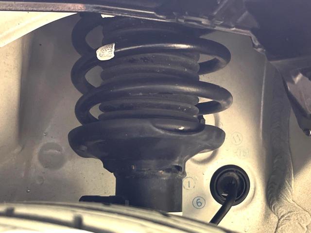 スペーシアカスタム ハイブリッドXS メーカー9型ナビ 全周囲カメラ 両側電動スライド レーダークルーズ シートヒーター ステアリングヒーター ETC HUD スマートキー 本革巻きステアリング LEDヘッドライト 禁煙車(19枚目)