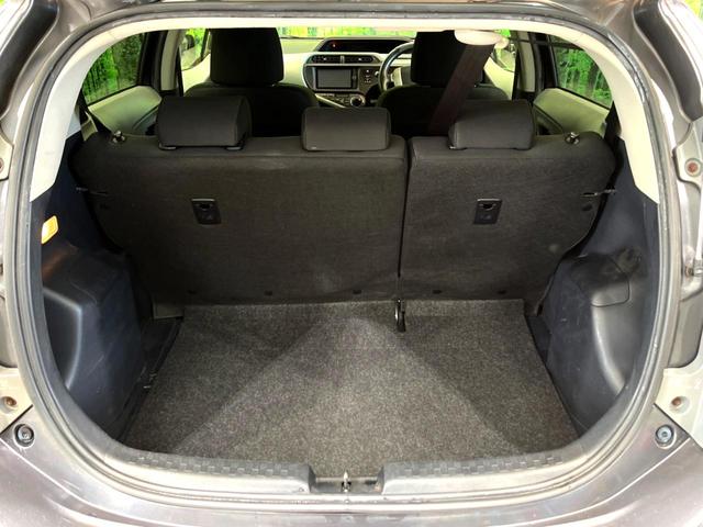 アクア S SDナビ 禁煙車 スマートキー ETC オートライト オートエアコン Bluetooth CD DVD再生 フルセグ 電動格納ミラー トラクションコントロール 盗難防止装置(10枚目)