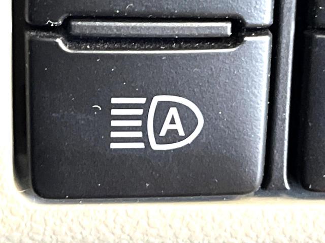 ムーヴ Xリミテッド SAIII 純正SDナビ バックカメラ 衝突軽減 オートハイビーム クリアランスソナー シートヒーター スマートキー 禁煙車 オートライト 電動格納ミラー フルセグTV Bluetooth接続可(6枚目)