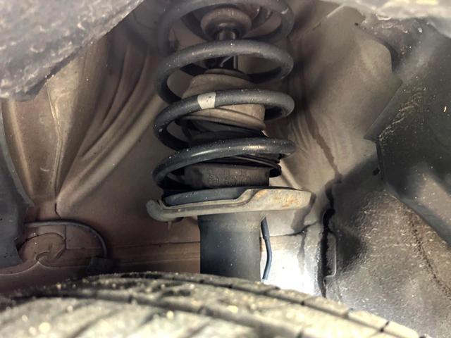 デイズ ハイウェイスターX Vセレクション+セーフティII 純正SDナビ 全周囲カメラ ETC 衝突軽減 クリアランスソナー HIDヘッドライト 本革巻きステアリング インテリキー 禁煙車 ドアバイザー 横滑り防止装置 フルセグTV Bluetooth接続可(19枚目)