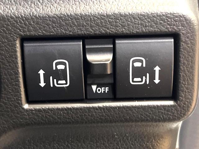 スペーシアカスタム ハイブリッドＸＳ　届出済未使用車　両側電動ドア　衝突被害軽減システム　レーダークルーズ　コーナーセンサー　スマートキー　ＬＥＤヘッド　ハーフレザーシート　ステアリングヒーター　純正１５インチアルミ　オートハイビーム（3枚目）