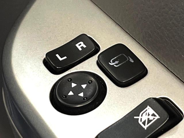 ワゴンR FXリミテッド SDナビ バックカメラ 禁煙車 スマートキー ETC 純正14インチアルミ CD 地デジ 電動格納ドアミラー バニティミラー アームレスト(6枚目)