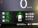 ベースグレード 電動スライドドア 衝突被害軽減システム レーダークルーズ 禁煙車 コーナーセンサー スマートキー LEDヘッド オートハイビーム 車線逸脱警報 オートライト オートエアコン CD(42枚目)