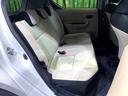 後部座席も気になるようなキズ・汚れやへたり等、大きなダメージはなく、良好な状態です。
