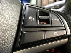 �ڥ����ץƥ��֥��롼������ȥ�����۹�®ƻϩ�Ǥ�Ĺ��Υ���Ԥ��ڤˡ�����ư��®�٤��ݤĥ��롼������ȥ����뤬�����ͷڸ������ƥ��Ϣ�Ȥ��������μ�ξ���Τ��Ƽִ֤��ݤĤ褦��®��Ĵ�ᤷ�Ƥ���ޤ����� 6