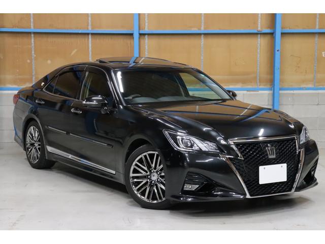 クラウン アスリートＳ　黒本革シート　サンルーフ　衝突被害軽減ブレーキ　障害物センサー　スマートキー　シートヒーター＆クーラー　レーダークルーズコントロール　ＬＥＤヘッドライト　純正１８インチＡＷ　Ｂｌｕｅｔｏｏｔｈ接続対応（5枚目）