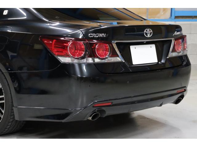 クラウン アスリートＳ　黒本革シート　サンルーフ　衝突被害軽減ブレーキ　障害物センサー　スマートキー　シートヒーター＆クーラー　レーダークルーズコントロール　ＬＥＤヘッドライト　純正１８インチＡＷ　Ｂｌｕｅｔｏｏｔｈ接続対応（12枚目）