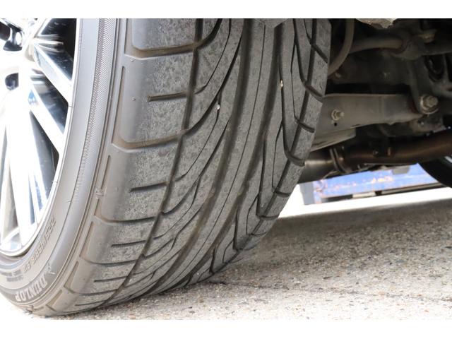 クラウン アスリートＳ　黒本革シート　サンルーフ　衝突被害軽減ブレーキ　障害物センサー　スマートキー　シートヒーター＆クーラー　レーダークルーズコントロール　ＬＥＤヘッドライト　純正１８インチＡＷ　Ｂｌｕｅｔｏｏｔｈ接続対応（21枚目）