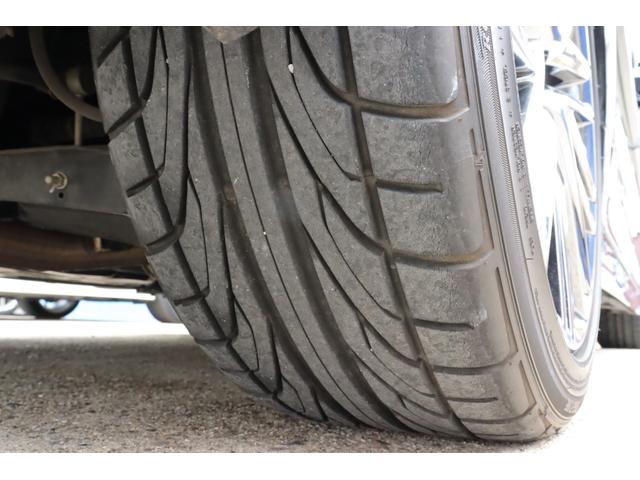 クラウン アスリートＳ　黒本革シート　サンルーフ　衝突被害軽減ブレーキ　障害物センサー　スマートキー　シートヒーター＆クーラー　レーダークルーズコントロール　ＬＥＤヘッドライト　純正１８インチＡＷ　Ｂｌｕｅｔｏｏｔｈ接続対応（22枚目）