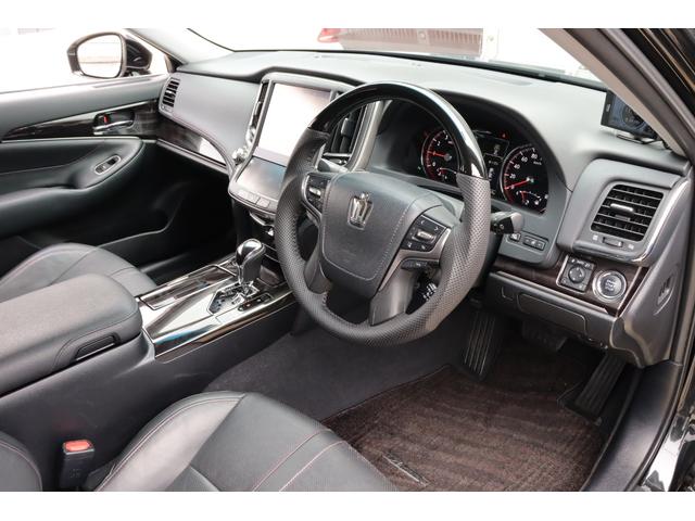 クラウン アスリートＳ　黒本革シート　サンルーフ　衝突被害軽減ブレーキ　障害物センサー　スマートキー　シートヒーター＆クーラー　レーダークルーズコントロール　ＬＥＤヘッドライト　純正１８インチＡＷ　Ｂｌｕｅｔｏｏｔｈ接続対応（24枚目）