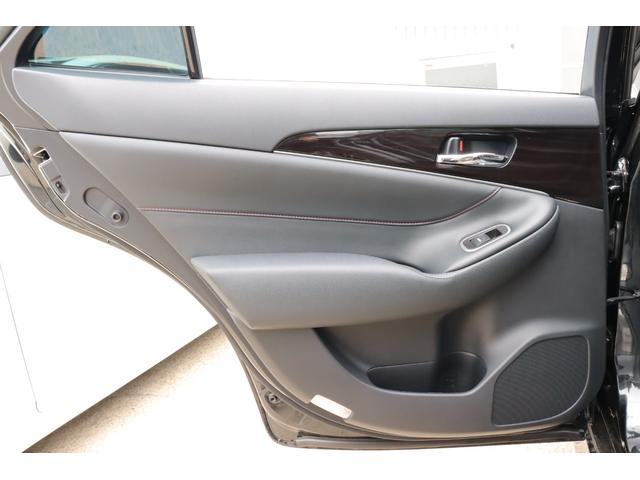 クラウン アスリートＳ　黒本革シート　サンルーフ　衝突被害軽減ブレーキ　障害物センサー　スマートキー　シートヒーター＆クーラー　レーダークルーズコントロール　ＬＥＤヘッドライト　純正１８インチＡＷ　Ｂｌｕｅｔｏｏｔｈ接続対応（36枚目）