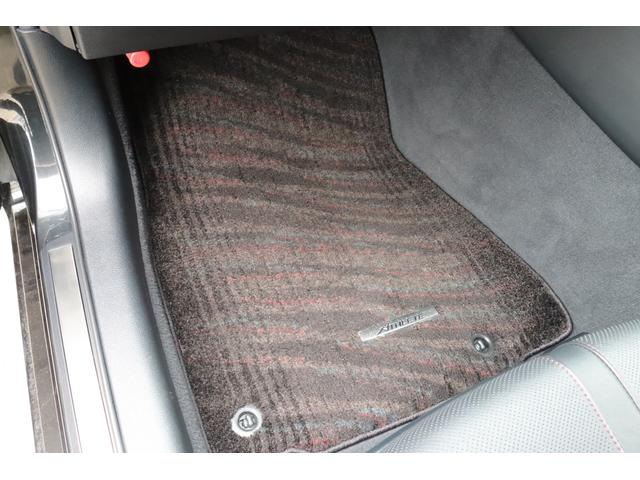 クラウン アスリートＳ　黒本革シート　サンルーフ　衝突被害軽減ブレーキ　障害物センサー　スマートキー　シートヒーター＆クーラー　レーダークルーズコントロール　ＬＥＤヘッドライト　純正１８インチＡＷ　Ｂｌｕｅｔｏｏｔｈ接続対応（38枚目）