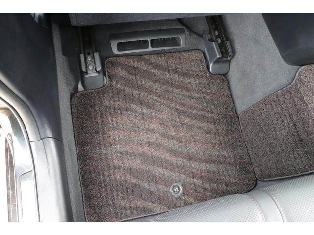 クラウン アスリートＳ　黒本革シート　サンルーフ　衝突被害軽減ブレーキ　障害物センサー　スマートキー　シートヒーター＆クーラー　レーダークルーズコントロール　ＬＥＤヘッドライト　純正１８インチＡＷ　Ｂｌｕｅｔｏｏｔｈ接続対応（40枚目）