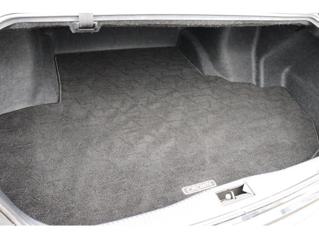 クラウン アスリートＳ　黒本革シート　サンルーフ　衝突被害軽減ブレーキ　障害物センサー　スマートキー　シートヒーター＆クーラー　レーダークルーズコントロール　ＬＥＤヘッドライト　純正１８インチＡＷ　Ｂｌｕｅｔｏｏｔｈ接続対応（60枚目）