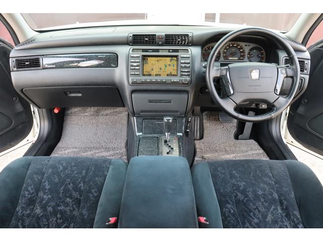 クラウン アスリートプレミアム　後期モデル／特別仕様車／前席パワーシート／ディスチャージヘッドライト／後席３面スモークフィルム施工済／キーレス／純正１７インチホイール／タイミングベルト交換済み／ＥＴＣ／ブリヂストン　レグノＧＲ－Ｘ２（23枚目）