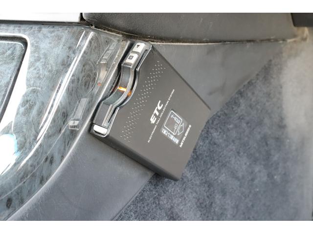 クラウン アスリートプレミアム　後期モデル／特別仕様車／前席パワーシート／ディスチャージヘッドライト／後席３面スモークフィルム施工済／キーレス／純正１７インチホイール／タイミングベルト交換済み／ＥＴＣ／ブリヂストン　レグノＧＲ－Ｘ２（50枚目）