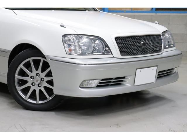 クラウン アスリートＧ　後期モデル　フルセグ地デジＴＶ　キーレス　ＥＴＣ　クルーズコントロール　ディスチャージヘッドライト　純正１７インチホイール　パワーシート　左右独立フルオートエアコン　後席３面スモークフィルム施工済み（7枚目）