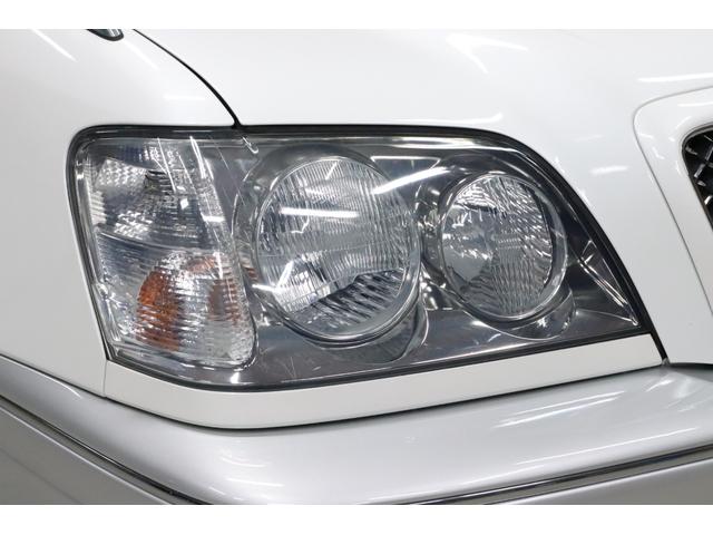 クラウン アスリートＧ　後期モデル　フルセグ地デジＴＶ　キーレス　ＥＴＣ　クルーズコントロール　ディスチャージヘッドライト　純正１７インチホイール　パワーシート　左右独立フルオートエアコン　後席３面スモークフィルム施工済み（10枚目）