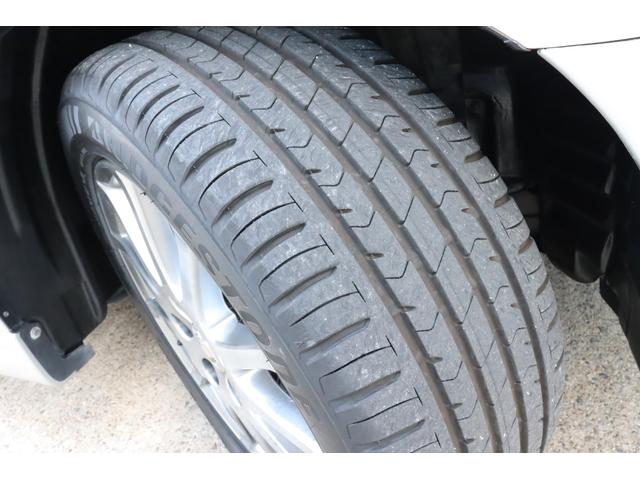 クラウン アスリートＧ　後期モデル　フルセグ地デジＴＶ　キーレス　ＥＴＣ　クルーズコントロール　ディスチャージヘッドライト　純正１７インチホイール　パワーシート　左右独立フルオートエアコン　後席３面スモークフィルム施工済み（16枚目）